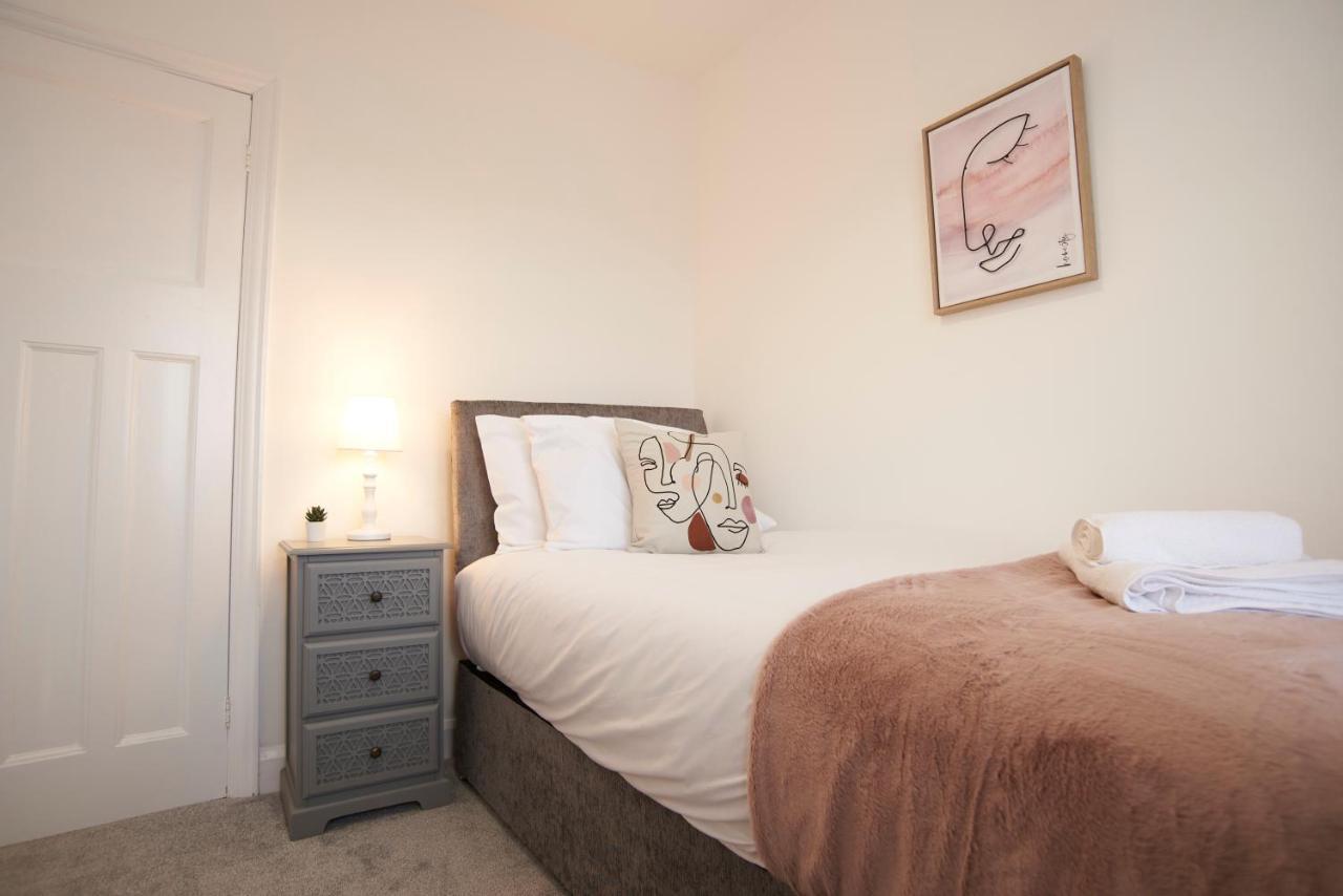 Doctors Lane Stylish 3 Bedroom Family House With Parking Melton Mowbray Exterior photo